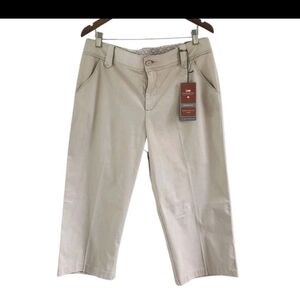 Lee Platinum Label Midrise Fit Capri Beige Cream No Gap Waistband Womens Size 14